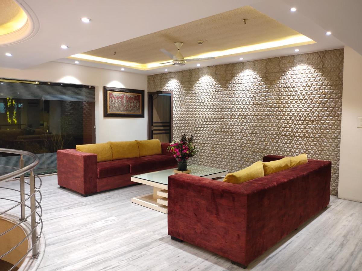 The Orchard Hotell Jharsuguda Exteriör bild