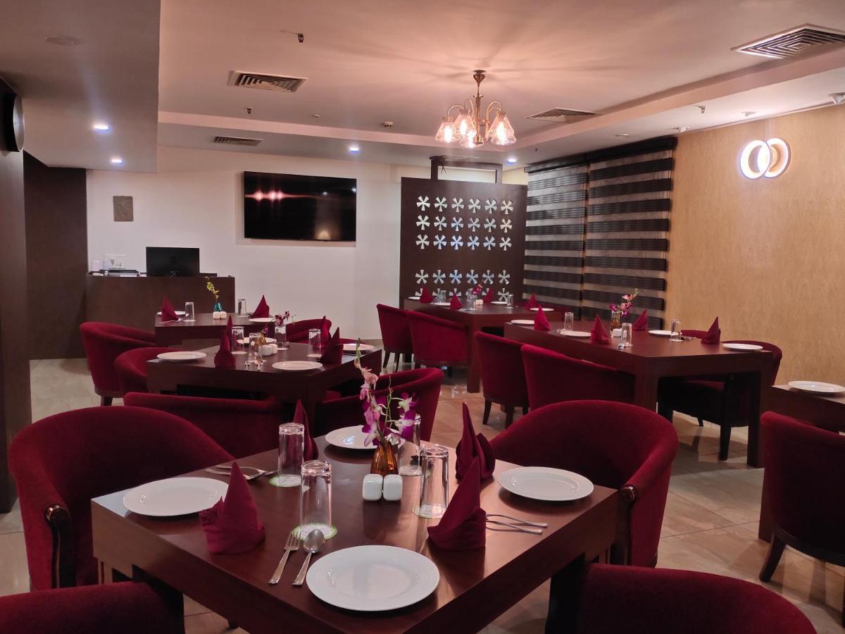 The Orchard Hotell Jharsuguda Exteriör bild