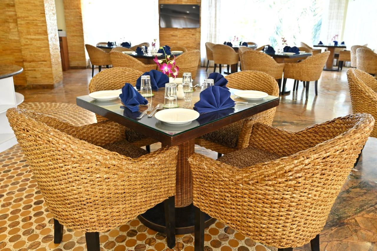 The Orchard Hotell Jharsuguda Exteriör bild