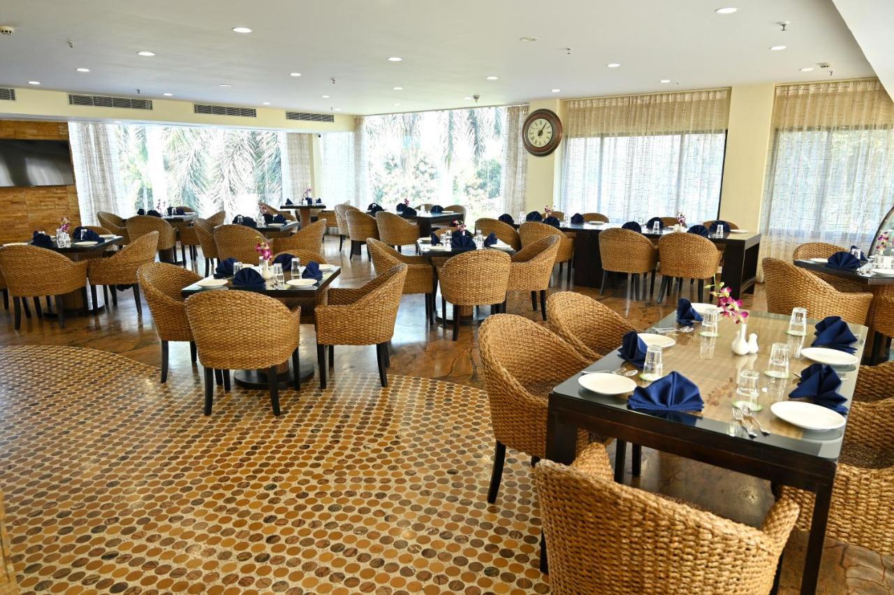 The Orchard Hotell Jharsuguda Exteriör bild